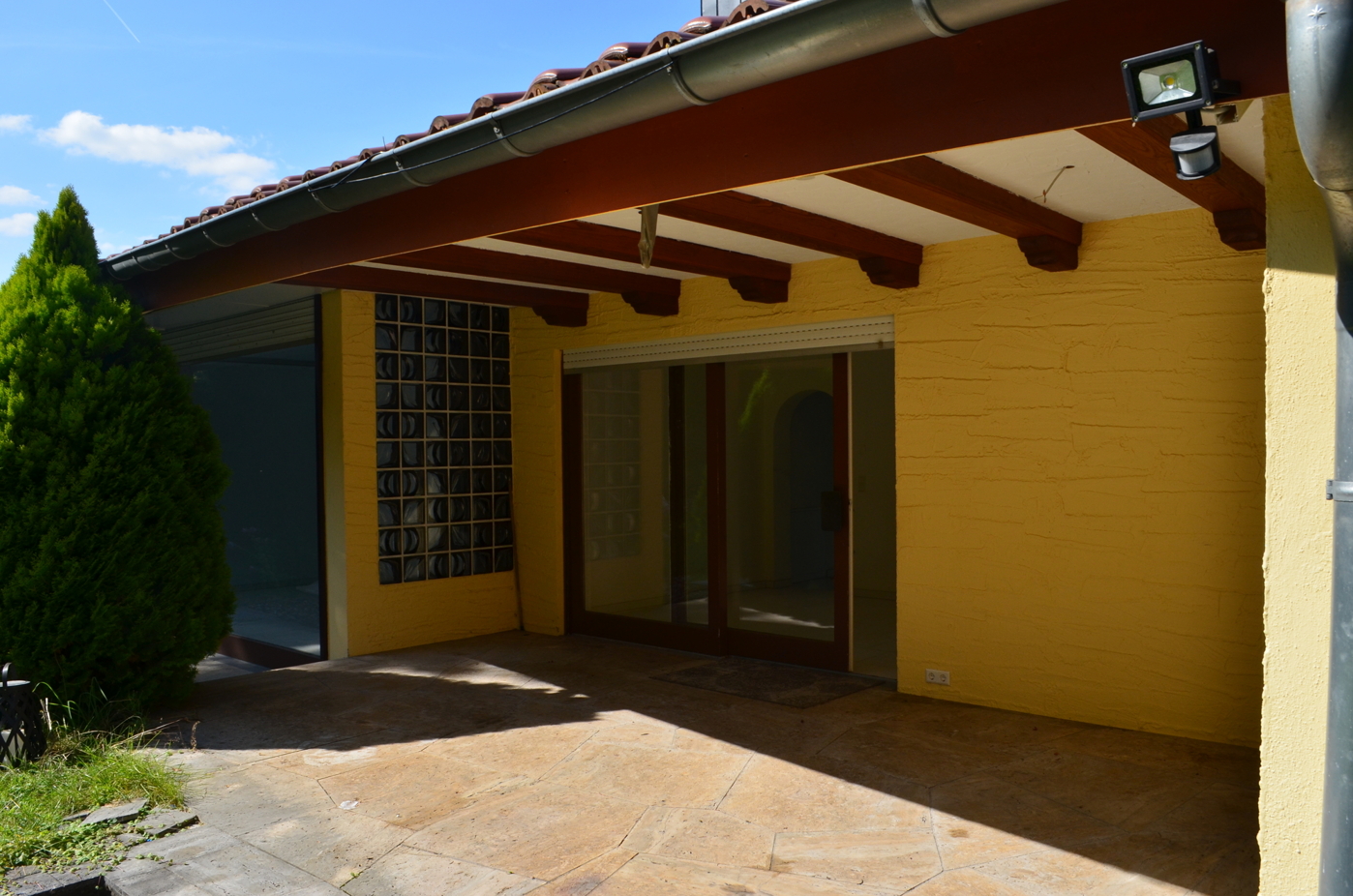 Überdachte Terrasse