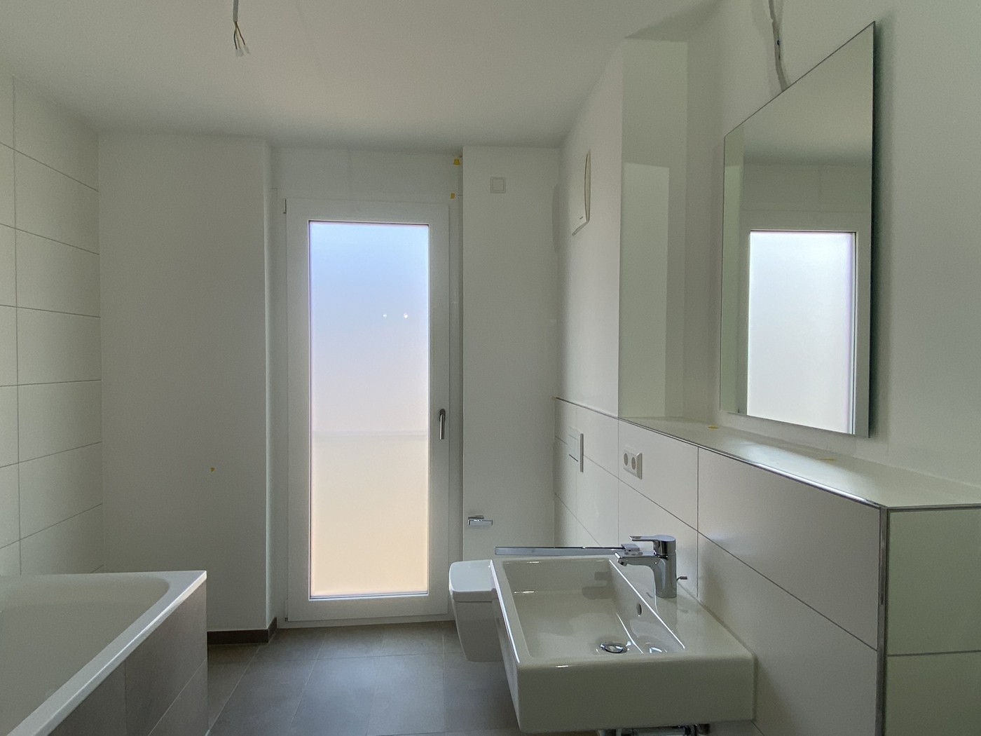 Badezimmer mit Tageslicht