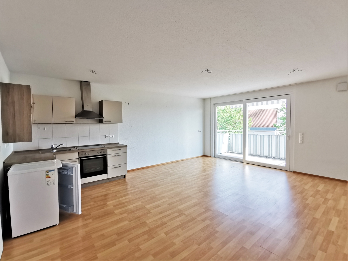 Wohnzimmer mit Küchenecke