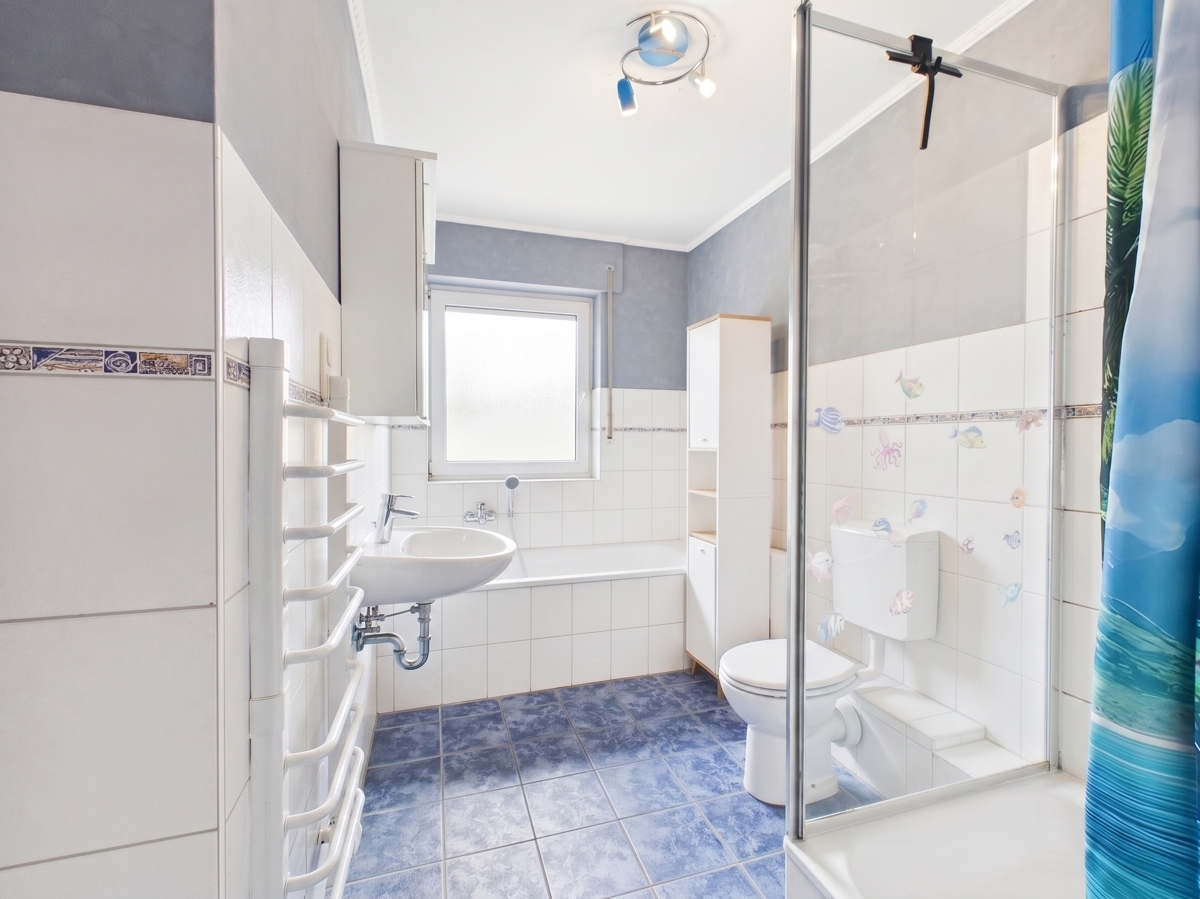 OG Badezimmer Ansicht 2