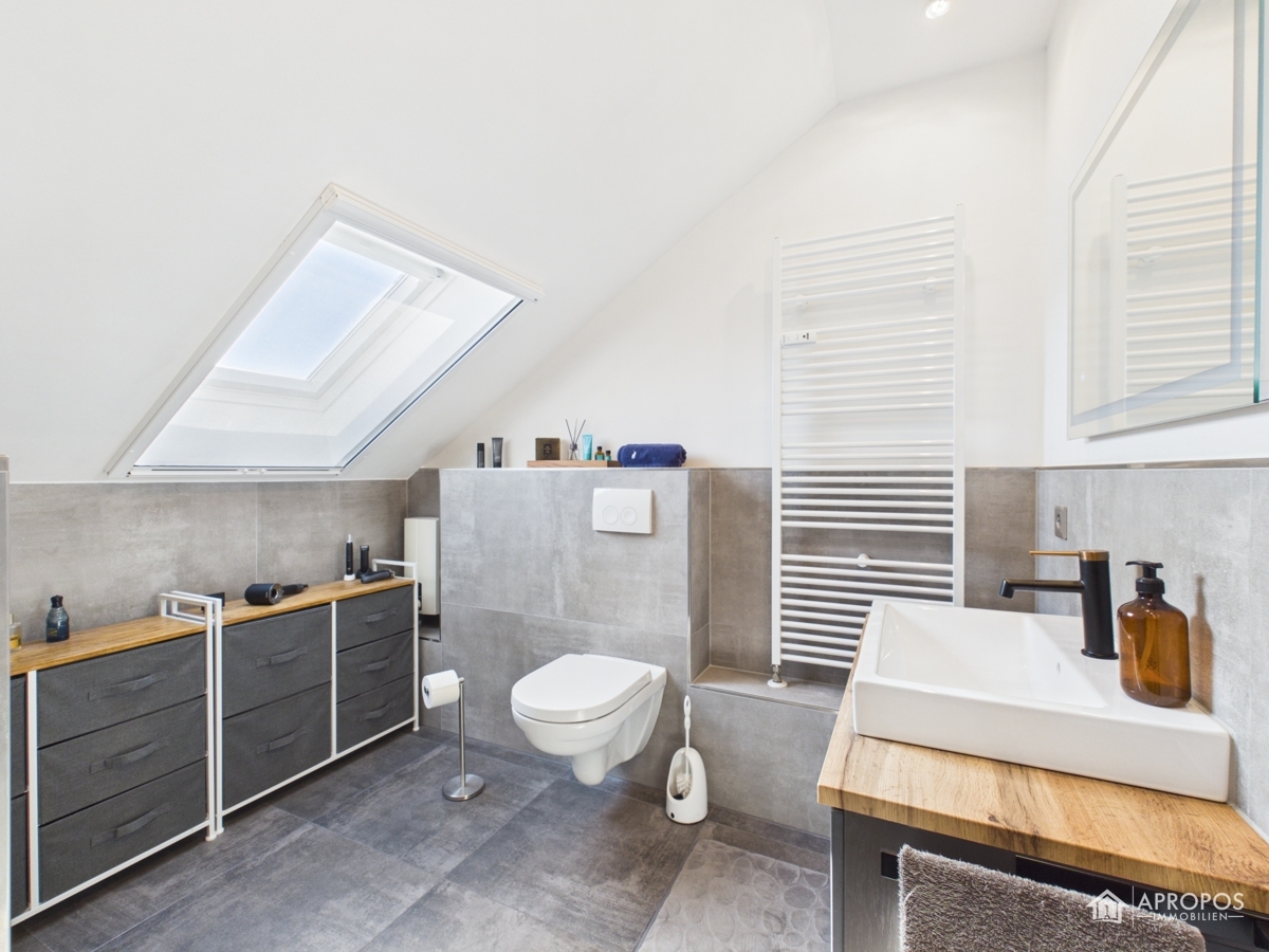 Badezimmer DG