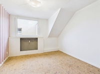 Mehrfamilienhaus in Oberhausen / Altstadt-Mitte, Wohnung DG Zimmer 2