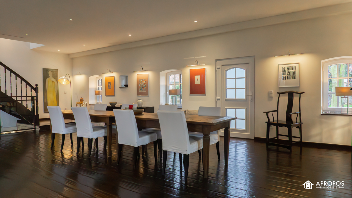 Wohnhaus Wohnbereich Ansicht 2