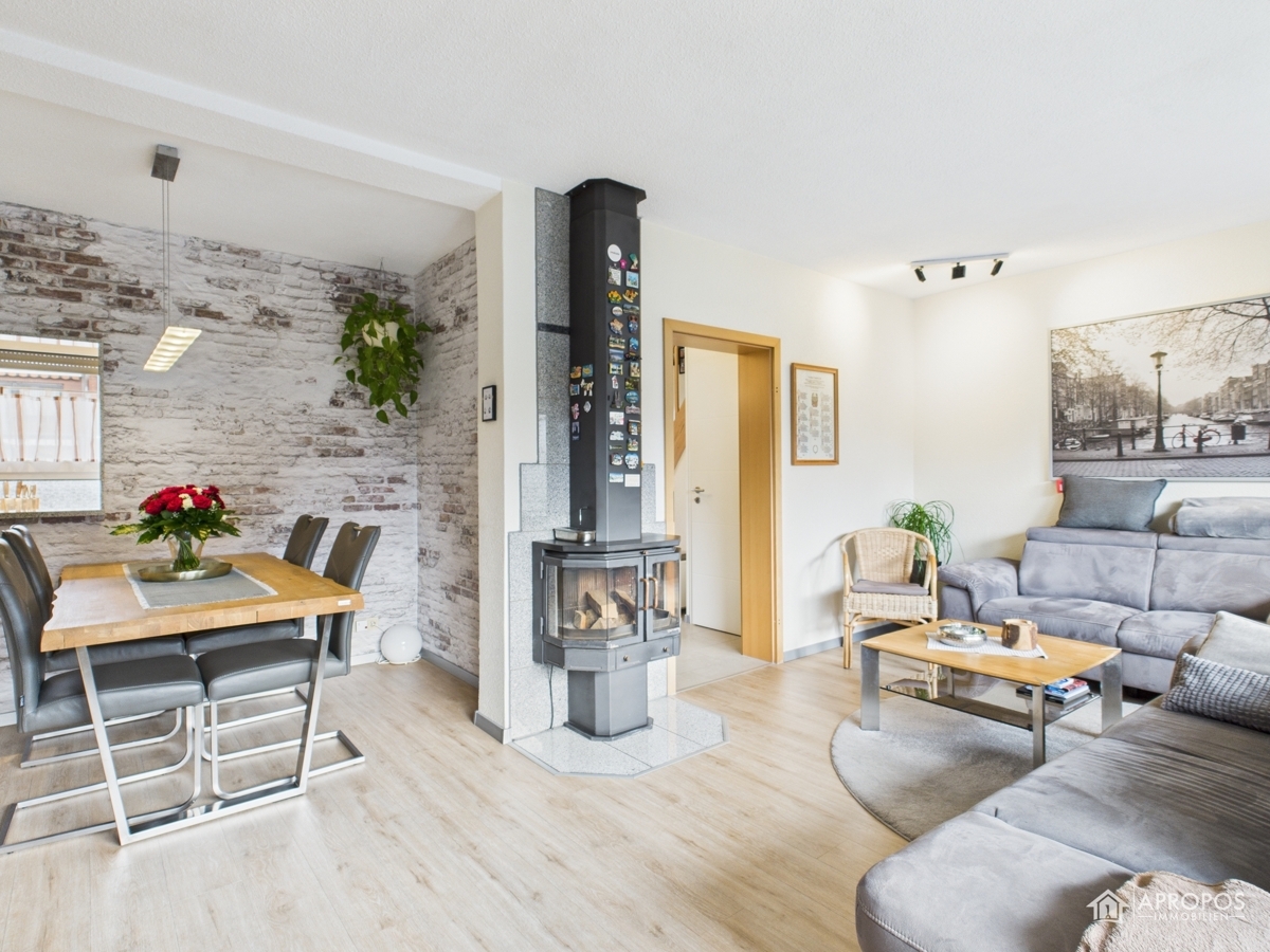 Wohn- und Essbereich