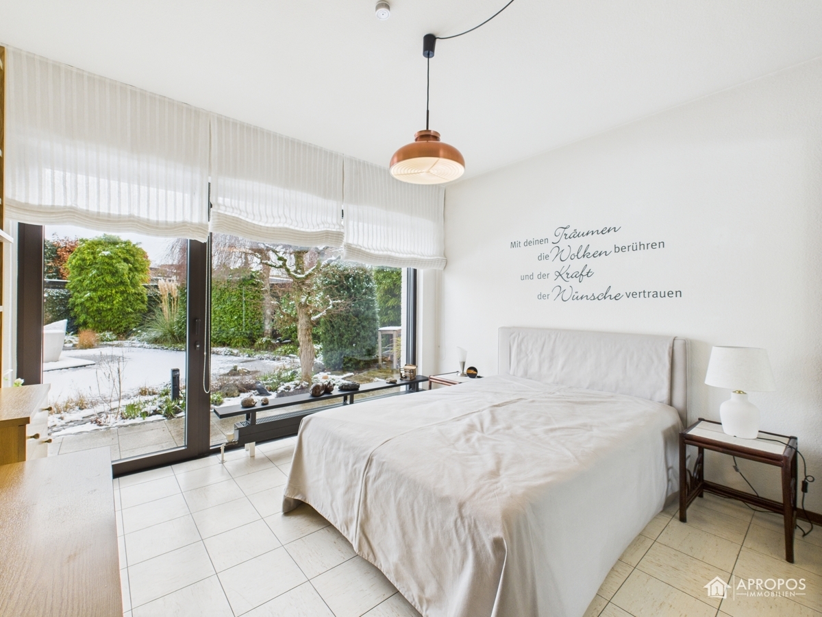 Schlafzimmer Ansicht 2