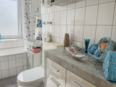 NEU zum Verkauf in Bochum Hamme - Eigentumswohnung - Badezimmer - Reuter Immobilien – Immobilienmakler