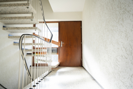 NEU zum Verkauf in Bochum Linden - Einfamilienhaus - Hausflur - Reuter Immobilien – Immobilienmakler