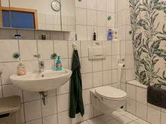 NEU zum Verkauf in Herne Wanne-Eickel - Eigentumswohnung - Badezimmer - Reuter Immobilien – Immobilienmakler