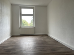 NEU zur Vermietung in Bochum Wattenscheid - Wohnzimmer - Reuter Immobilien – Immobilienmakler