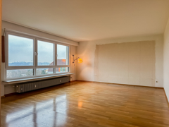 NEU zum Verkauf in Bochum Stiepel - Eigentumswohnung - Wohnzimmer - Reuter Immobilien – Immobilienmakler (2)