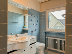 NEU zum Verkauf in Bochum Stiepel - Eigentumswohnung - Badezimmer - Reuter Immobilien – Immobilienmakler
