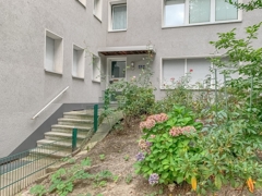 NEU zur Vermietung in Bochum Ehrenfeld - Eingang - Reuter Immobilien – Immobilienmakler