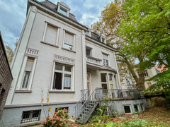 NEU zur Vermietung in Bochum am Stadtpark - Rückansicht - Reuter Immobilien – Immobilienmakler