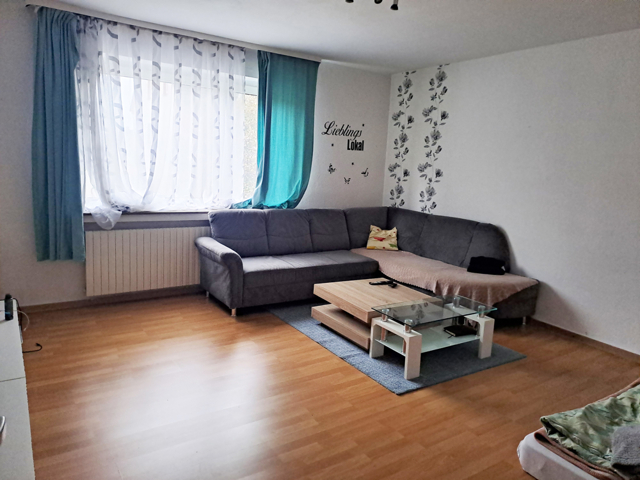 NEU zur Vermietung in Wanne-Eickel - Wohnzimmer - Reuter Immobilien – Immobilienmakler