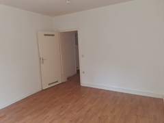 NEU zur Vermietung in Bochum Zentrum -Schlafzimmer- Reuter Immobilien – Immobilienmakle