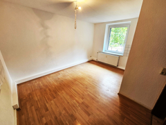 NEU zur Vermietung in Wetter (Ruhr) - Wohnzimmer - Reuter Immobilien – Immobilienmakler.jpg