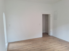 NEU zur Vermietung in Herne Wanne-Eickel - Wohnzimmer - Reuter Immobilien – Immobilienmakler (3)