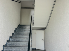 NEU zum Verkauf in Bochum Grumme - Hausflur - Reuter Immobilien – Immobilienmakler