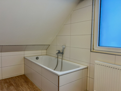NEU zur Vermietung in Bochum Dahlhausen - Badezimmer - Reuter Immobilien – Immobilienmakler (2)