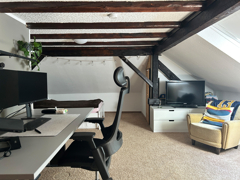 NEU zur Vermietung in Bochum am Stadtpark - Zimmer 2 Dachgeschoss - Reuter Immobilien – Immobilienmakler (2)