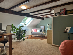 NEU zur Vermietung in Bochum am Stadtpark - Zimmer 1 Dachgeschoss - Reuter Immobilien – Immobilienmakler