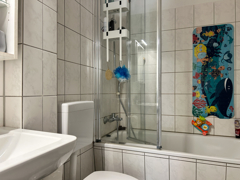 NEU zum Verkauf in Bochum Wattenscheid - Badezimmer 1.OG - Reuter Immobilien – Immobilienmakler (3)