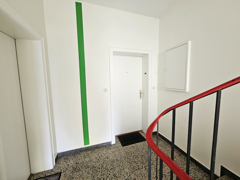 NEU zur Vermietung in Bochum Hausflur - Küche - Reuter Immobilien – Immobilienmakler