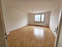 NEU zur Vermietung in Bochum Innenstadt - Wohnzimmer - Reuter Immobilien – Immobilienmakler