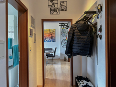 NEU zur Vermietung in Bochum Mitte - Diele - Reuter Immobilien – Immobilienmakler