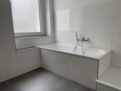 Mietwohnung-Bochum-Linden-Reuter-Immobilien Bad