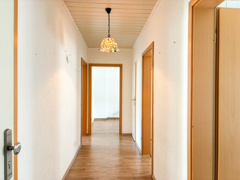 NEU zur Vermietung in Bochum Innenstadt - Flur - Reuter Immobilien – Immobilienmakler