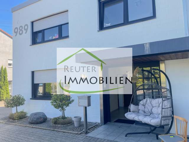 Neu zur Vermietung! - Reuter Immobilien - Außenansicht (2)