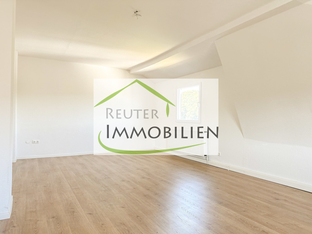 NEU zur Vermietung in Bochum Linden - Wohnzimmer - Reuter Immobilien – Immobilienmakler