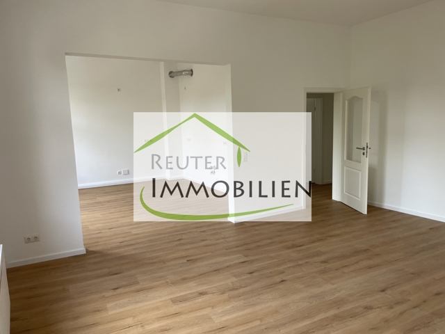 Mietwohnung-Bochum-Linden-Reuter-Immobilien WZ Blick Küche
