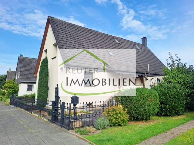 NEU zum Verkauf in Castrop-Rauxel - Einfamilienhaus - Ansicht - Reuter Immobilien – Immobilienmakler (2)
