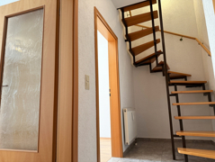 NEU zum Verkauf in Herne - Eigentumswohnung- Flur - Reuter Immobilien – Immobilienmakler
