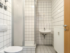 NEU zur Vermietung in Bochum Innenstadt - Badezimmer - Reuter Immobilien – Immobilienmakler