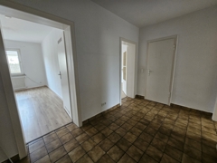 NEU zur Vermietung in Herne Eickel - Diele - Reuter Immobilien – Immobilienmakler