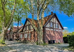 NEU zum Verkauf in Bochum Linden - Eigentumswohnung mit Hauscharakter - Außenansicht - Reuter Immobilien – Immobilienmakler