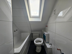 NEU zur Vermietung in Herne Börnig - Bad - Reuter Immobilien – Immobilienmakler.jpg