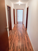 NEU zur Vermietung in Bochum Mitte - Diele - Reuter Immobilien – Immobilienmakler