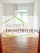 NEU zur Vermietung in Bochum Mitte - Wohnzimmer - Reuter Immobilien – Immobilienmakler