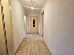 NEU zur Vermietung in Herne Holsterhausen - Diele - Reuter Immobilien – Immobilienmakler (2)