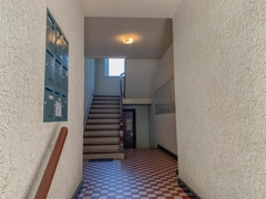 NEU zur Vermietung in Bochum Mitte - Hausflur - Reuter Immobilien – Immobilienmakler (3)