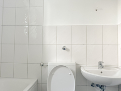 NEU zur Vermietung in Bochum Linden - Badezimmer- Reuter Immobilien -  Immobilienmakler (2)