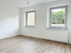 NEU zur Vermietung in Bochum Linden - Wohnzimmer - Reuter Immobilien -  Immobilienmakler