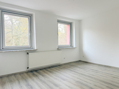 NEU zur Vermietung in Bochum Linden - Wohnzimmer - Reuter Immobilien -  Immobilienmakler