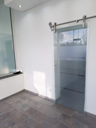 NEU zur Vermietung in Herne-Holsterhausen - Schiebetür zu Küche und WC- Reuter Immobilien – Immobilienmakler (2)