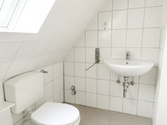 NEU zur Vermietung in Bochum Stiepel  - Badezimmer - Reuter Immobilien - Immobilienmakler (2)