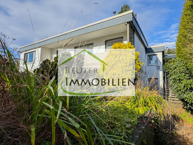 NEU zum Verkauf in Bochum Stiepel - Einfamilienhaus - Außenansicht - Reuter Immobilien – Immobilienmakler